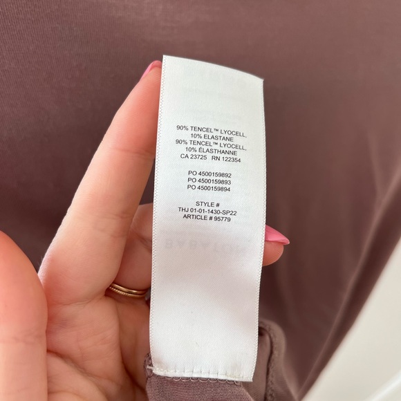 TAUPE BABATON TEE - Picture 7 of 7